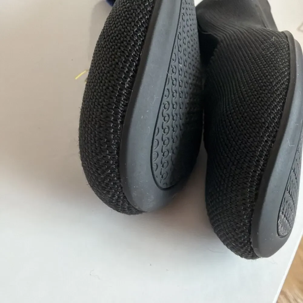 Rothy's The Daily Flat Black and Blue Shoes, Size 8 Washable Knit Comfort Shoe